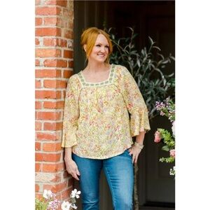 The Pioneer Woman Square Neck Flutter Sleeve Blouse Size XXL